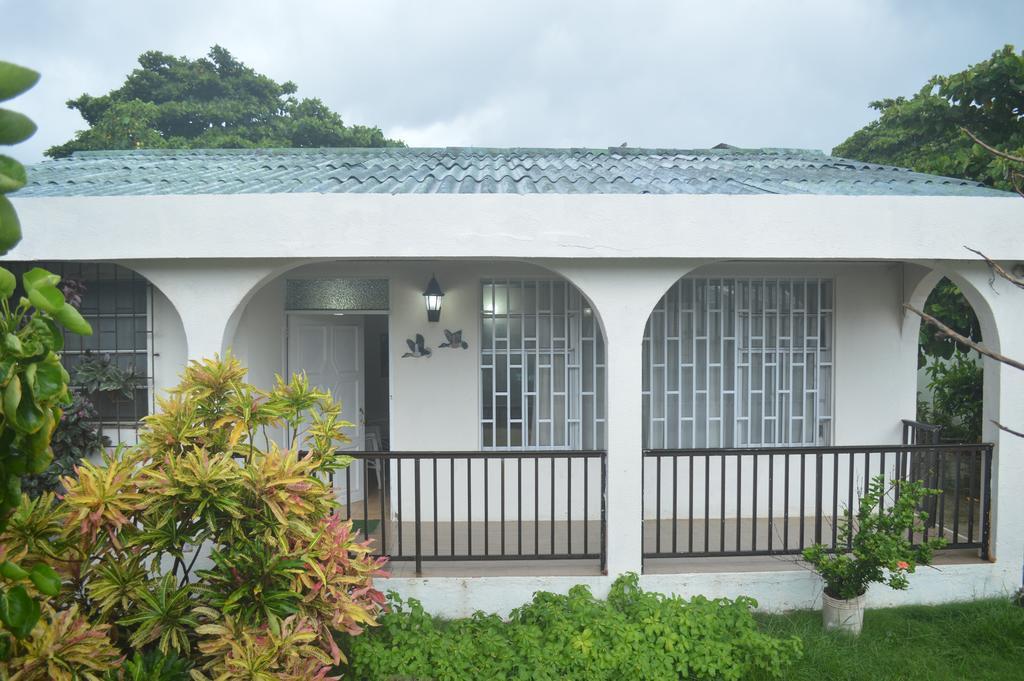 Posada Henry San Andrés エクステリア 写真